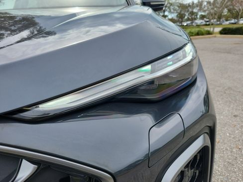 Used 2025 Audi Q5 Premium Plus w/ Premium Plus image 9