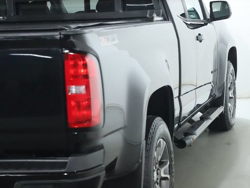 Used 2020 Chevrolet Colorado Z71 AWD/4WD image 45