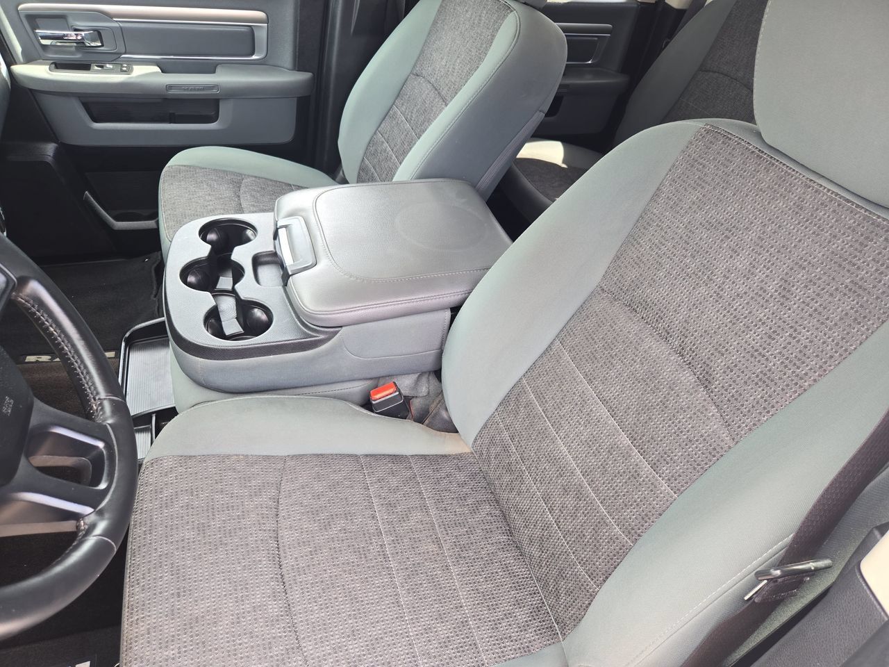 Used 2016 RAM 1500 Big Horn AWD/4WD image 14