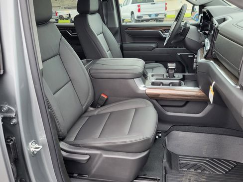 New 2026 Chevrolet Silverado 1500 LT Trail Boss w/ Convenience Package II image 10