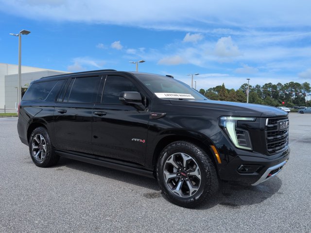 Used 2025 GMC Yukon XL AT4 Ultimate w/ LPO, Floor Liner Package AWD/4WD image 3