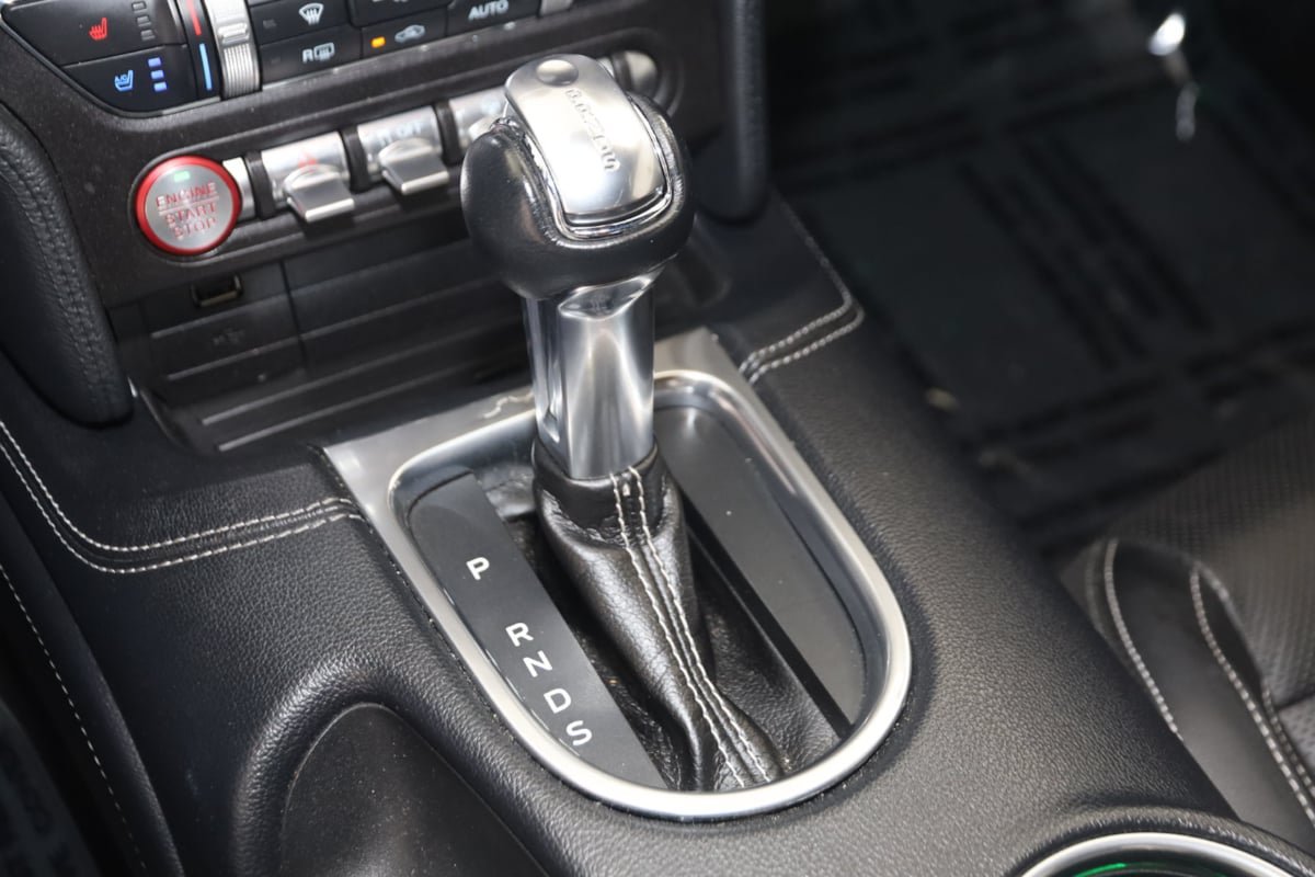 Used 2019 Ford Mustang GT Premium w/ Equipment Group 401A RWD image 8