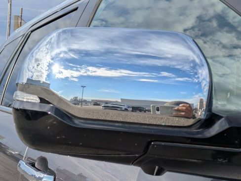 Used 2024 Toyota Sequoia Capstone image 11