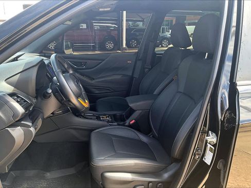 Used 2023 Subaru Forester Wilderness w/ Wilderness Package AWD/4WD image 8