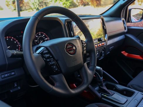 New 2026 Nissan Frontier Pro-X w/ Pro-X Convenience Package image 14