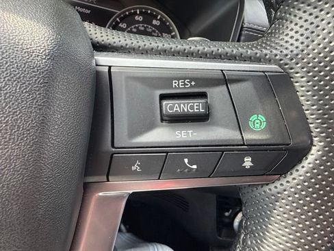 Used 2024 Mitsubishi Outlander SE AWD/4WD image 17
