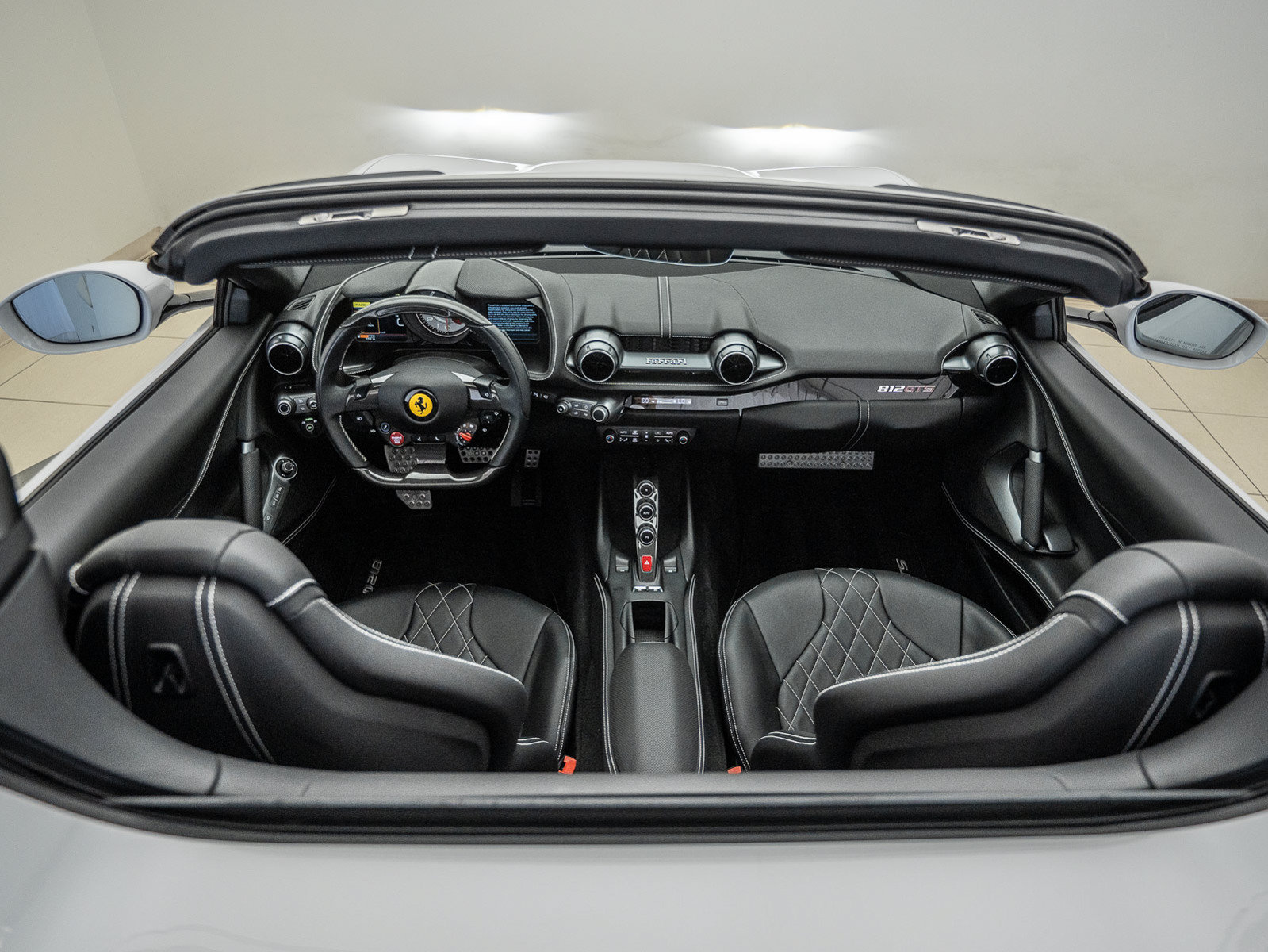 Used 2022 Ferrari 812 GTS RWD image 29