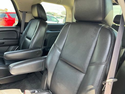 Used 2012 GMC Yukon SLT image 28
