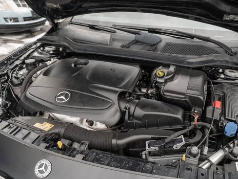 Used 2018 Mercedes-Benz GLA 250 4MATIC image 33