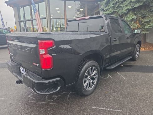 Used 2020 Chevrolet Silverado 1500 RST image 14