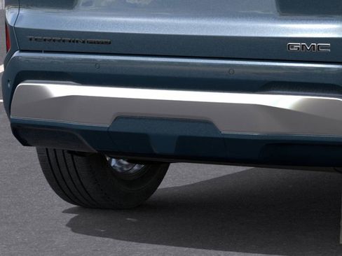New 2026 GMC Terrain Denali w/ LPO, Black Badging Package image 14