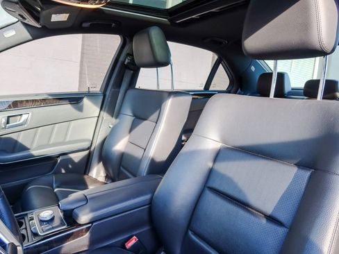 Used 2012 Mercedes-Benz E 350 4MATIC Sedan image 11