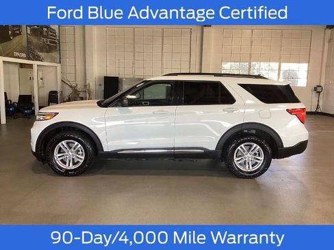 Certified 2023 Ford Explorer XLT w/ Equipment Group 202A image 3