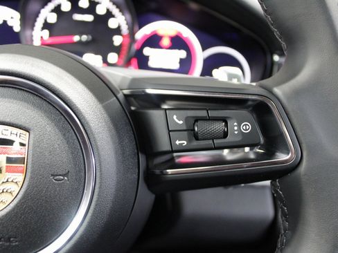 Certified 2023 Porsche Panamera 4 Platinum Edition w/ Assistance Package image 30