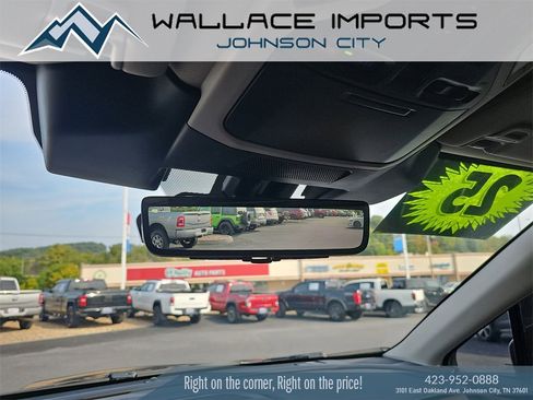 Used 2025 Subaru Outback Touring XT image 38