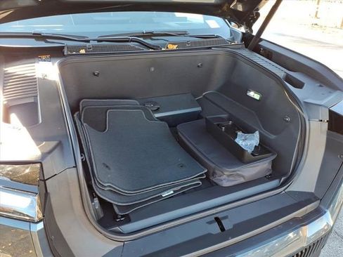 New 2026 GMC Sierra EV Elevation image 26