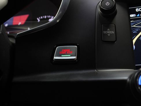 Used 2019 Chevrolet Corvette w/ 2LT w/ 2LT Preferred Equipment Group image 69