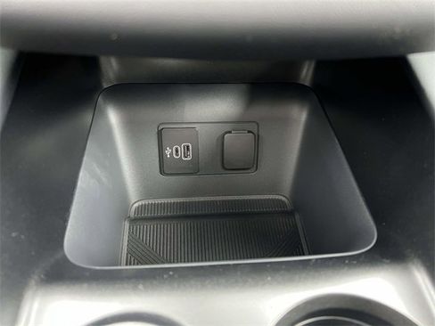 New 2026 Ford Explorer ST w/ Sun And Sound Package image 21