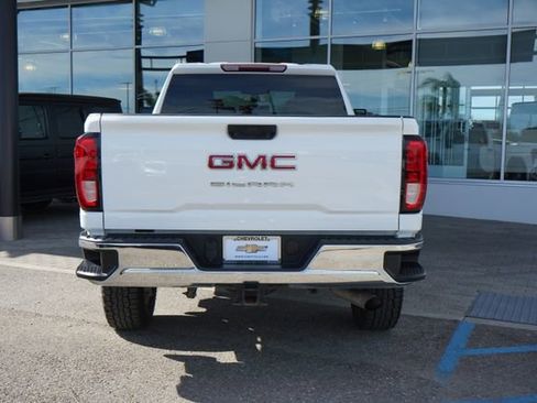 Used 2020 GMC Sierra 2500 2WD Crew Cab w/ Convenience Package image 7