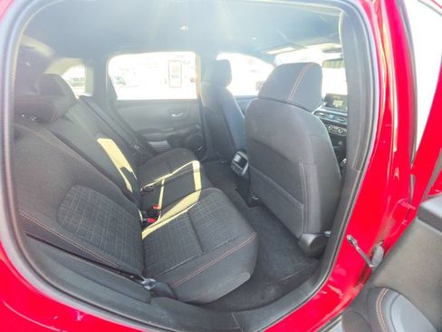 Certified 2025 Honda HR-V Sport image 30