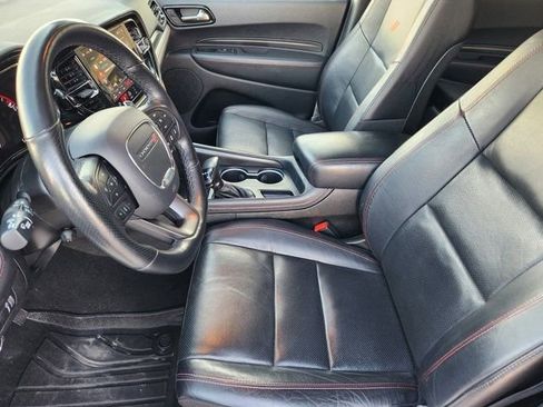 Used 2023 Dodge Durango GT image 4