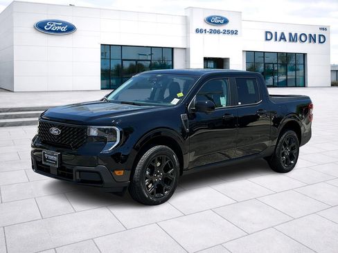 New 2026 Ford Maverick Lariat w/ Black Appearance Package AWD/4WD image 1