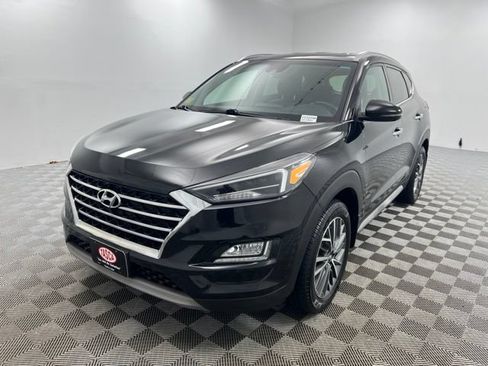 Used 2021 Hyundai Tucson Limited AWD/4WD image 2