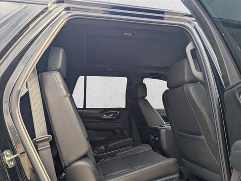 Certified 2024 Chevrolet Tahoe Z71 w/ Luxury Package AWD/4WD image 14