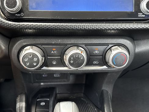 Used 2023 Nissan Kicks SV FWD image 27