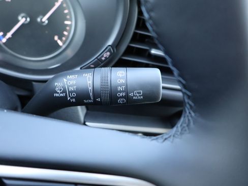 New 2026 MAZDA CX-30 AWD 2.5 S w/ Select Sport Pkg image 36