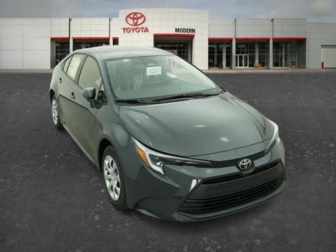 New 2026 Toyota Corolla LE FWD image 13
