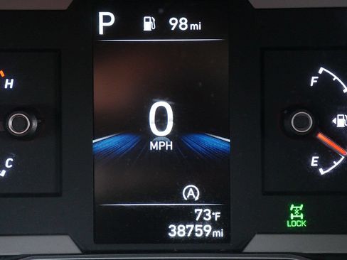 Used 2023 Hyundai Tucson SEL AWD/4WD image 27