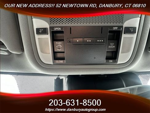 Used 2018 Acura TLX V6 FWD image 18