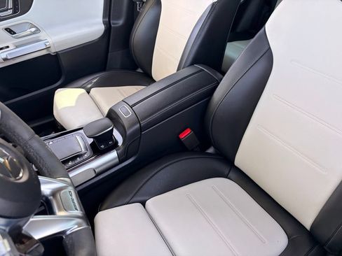 Used 2022 Mercedes-Benz GLB 35 AMG 4MATIC image 20