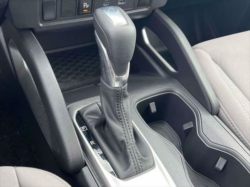 Used 2022 Nissan Frontier SV w/ Technology Package image 28