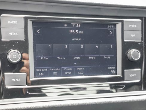 Used 2024 Volkswagen Jetta S image 21