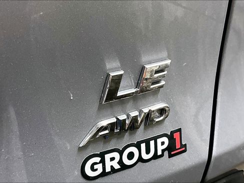 Used 2024 Toyota RAV4 LE image 10