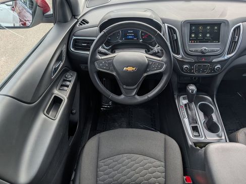 Used 2019 Chevrolet Equinox LT image 18