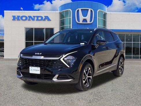 Used 2023 Kia Sportage EX image 7