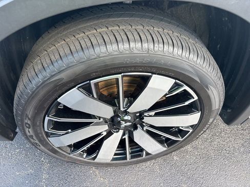 Used 2025 Mitsubishi Outlander SE AWD/4WD image 18