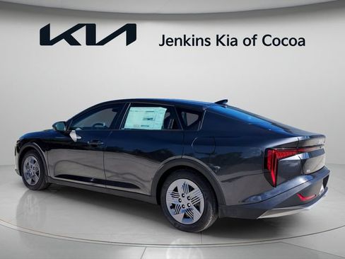 New 2026 Kia K4 FWD image 7