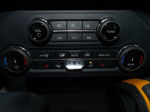 Used 2022 Ford Bronco Badlands image 20