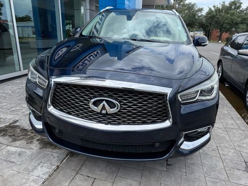 Used 2019 INFINITI QX60 Luxe w/ Essential Package AWD/4WD image 6