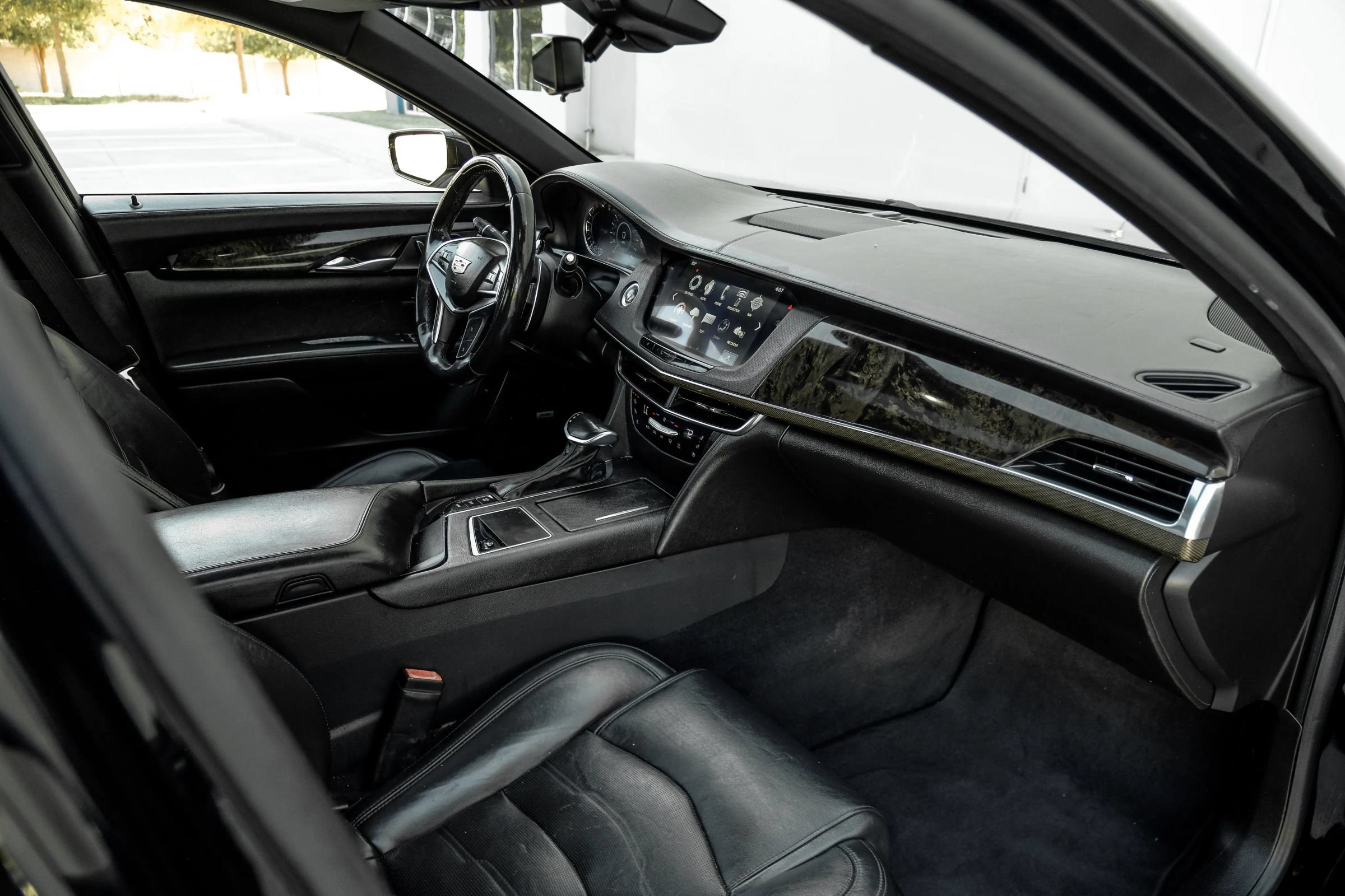 Used 2018 Cadillac CT6 Premium Luxury w/ Super Cruise Package AWD/4WD image 21