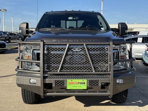 Used 2021 Ford F350 Lariat w/ Lariat Value Package image 7