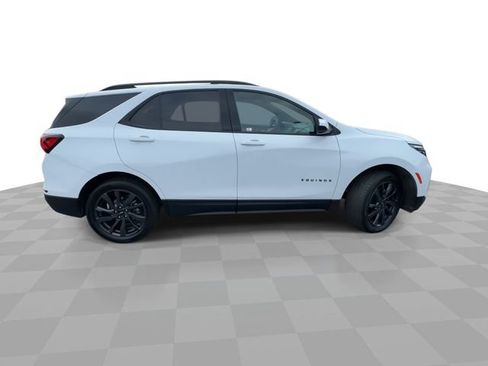 Certified 2024 Chevrolet Equinox RS w/ LPO, Floor Liner Package AWD/4WD image 9