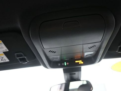 Used 2024 Chevrolet Equinox RS image 12