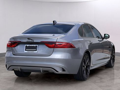 Used 2024 Jaguar XF R-Dynamic SE AWD/4WD image 7