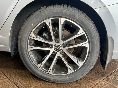 Used 2023 Volkswagen Jetta Sport image 35