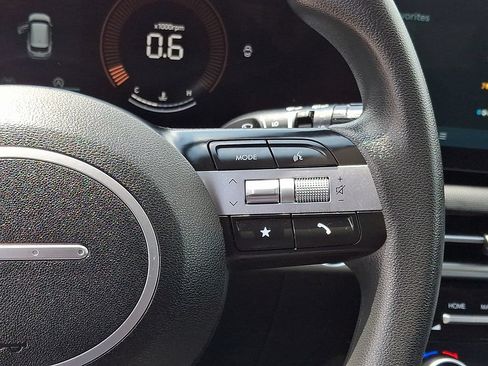 Certified 2025 Hyundai Tucson SEL AWD/4WD image 22